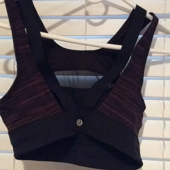 Lululemon sports bra - Picture 2 of 2